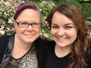 Look at Amy's hair! Isn't it awesome?